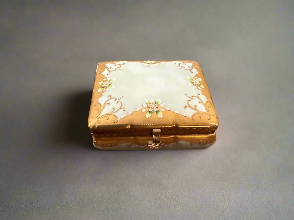 Hand Painted Ceramic Lidded Box 1