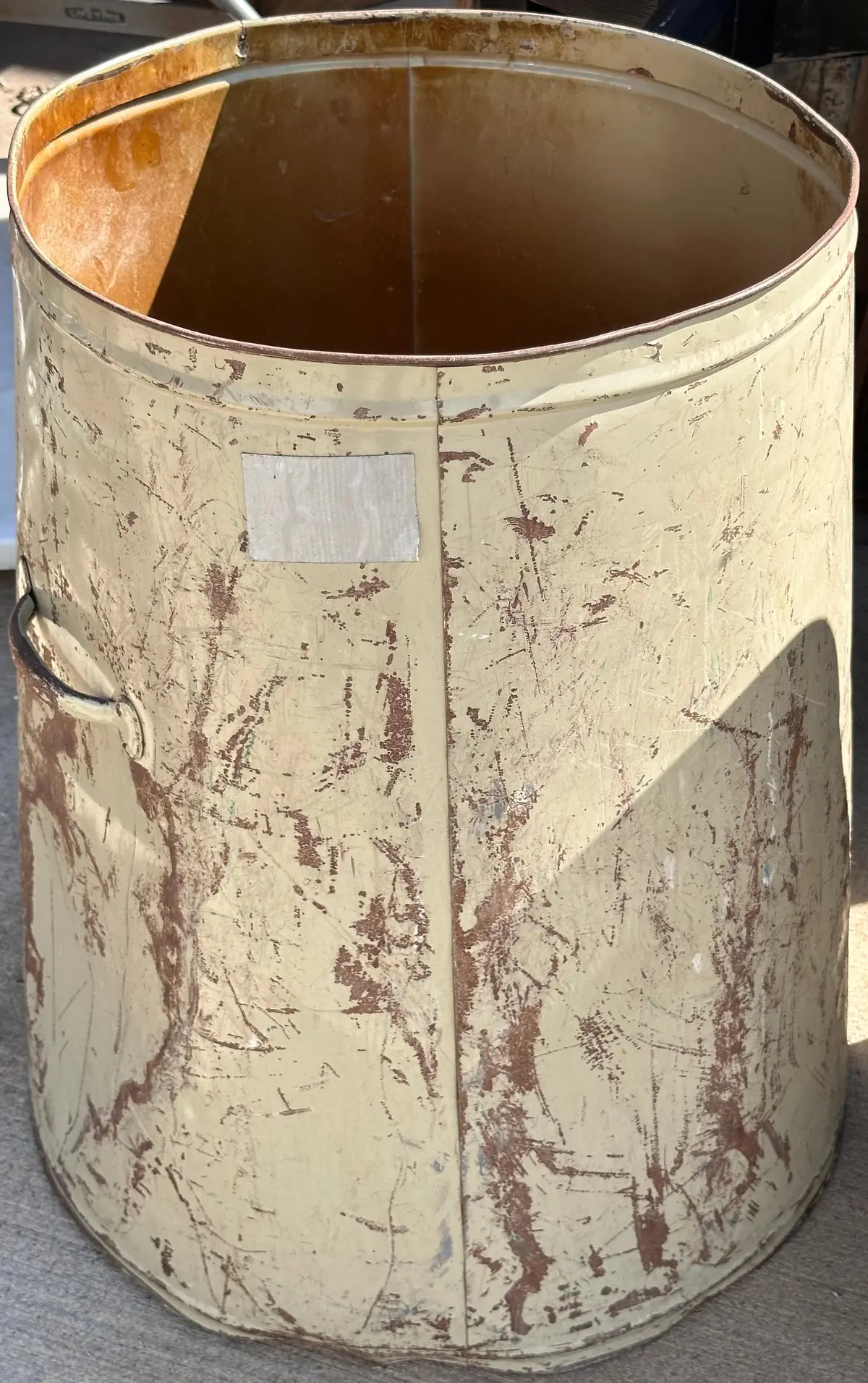 Metal Large Tapered Can Painted 1