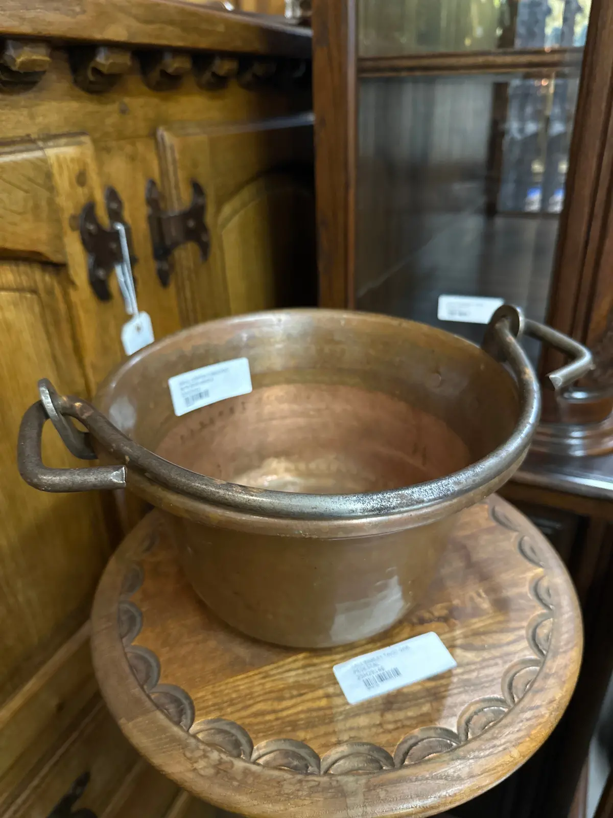 Small Copper Flared Pot With Iron Handle 1