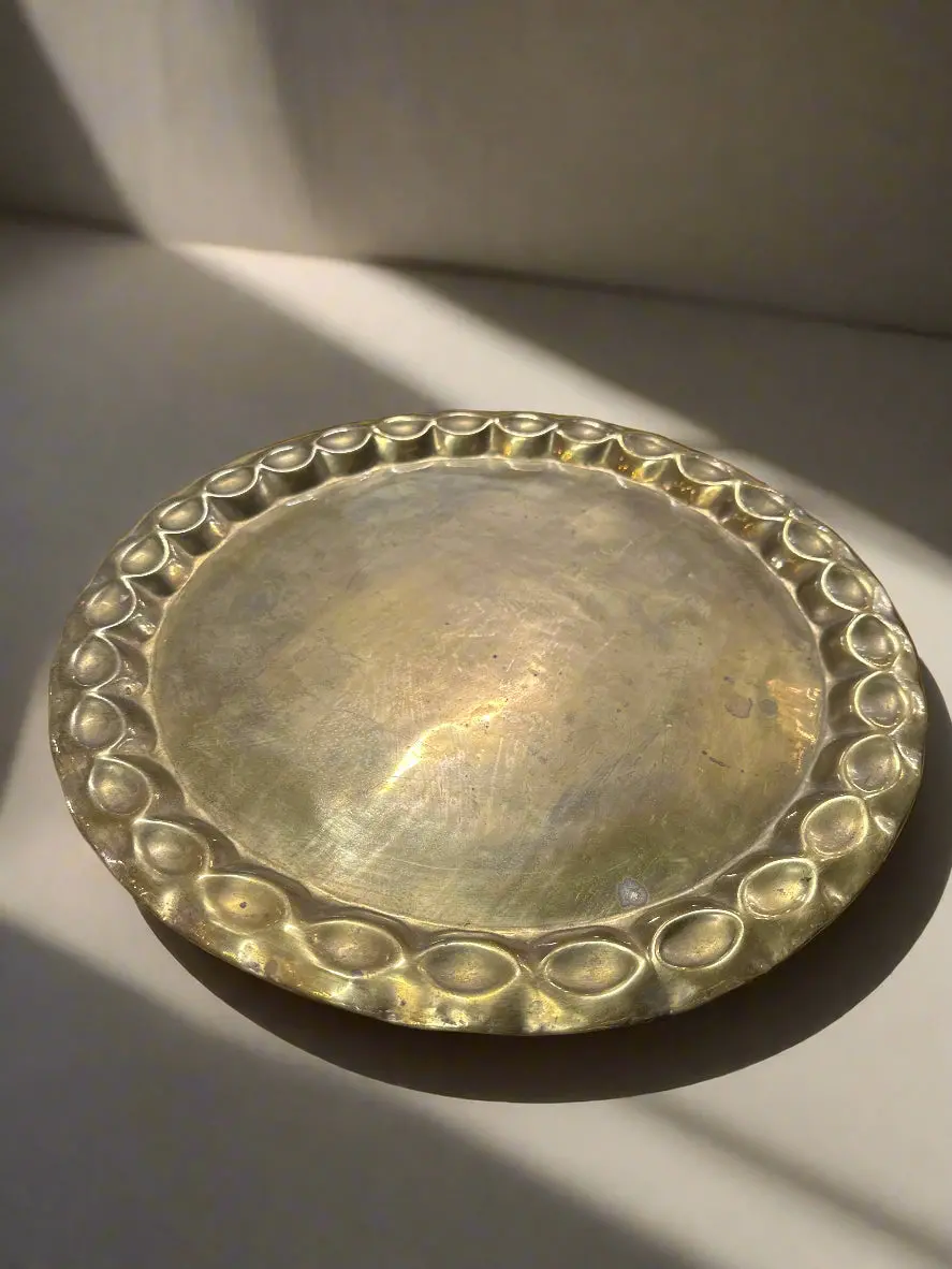 Round Brass Tray 1
