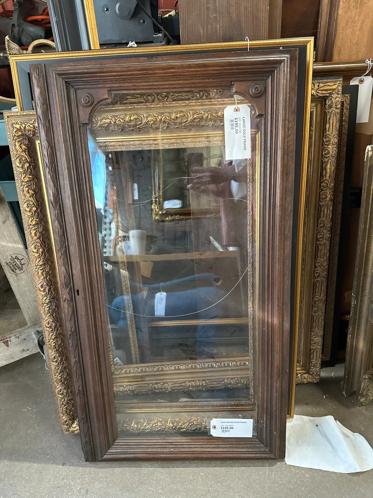 Hunt Board Door/Frame 1