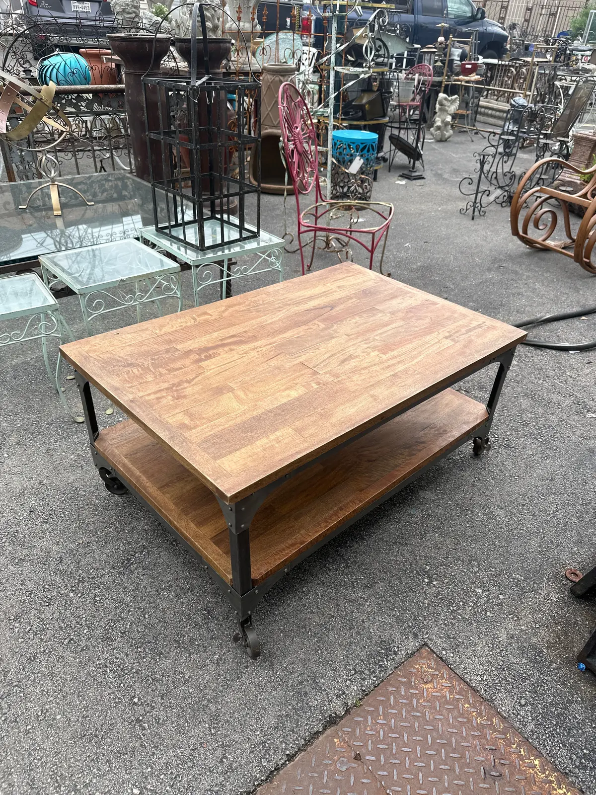 Industrial Coffee Table Steel And Wood 1