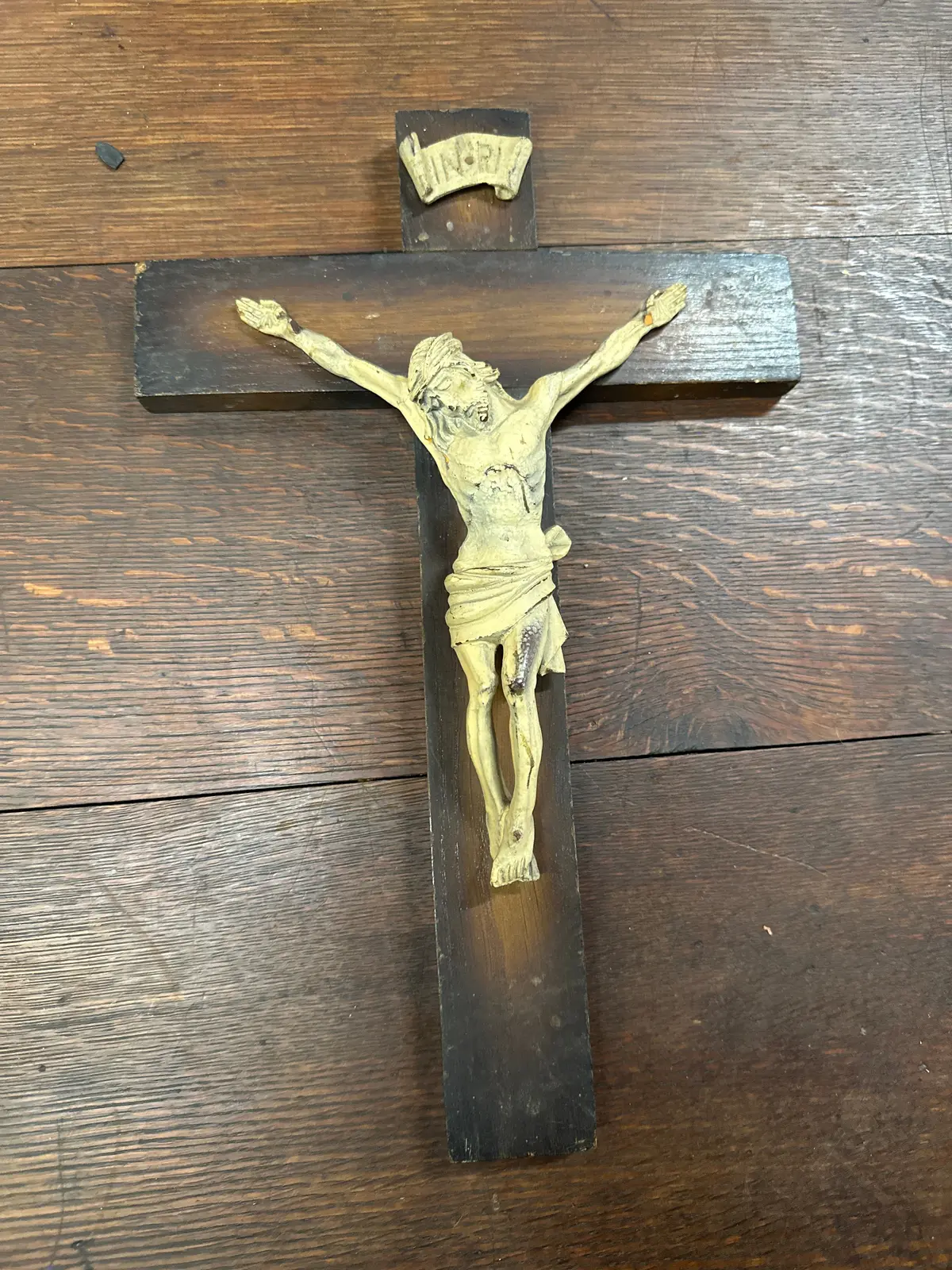 Dark Wood Crucifix 1