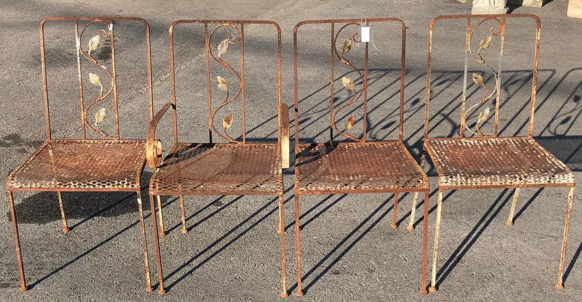 Set Of 4 Chairs With Iron Mesh Seats, 1 Armed 1