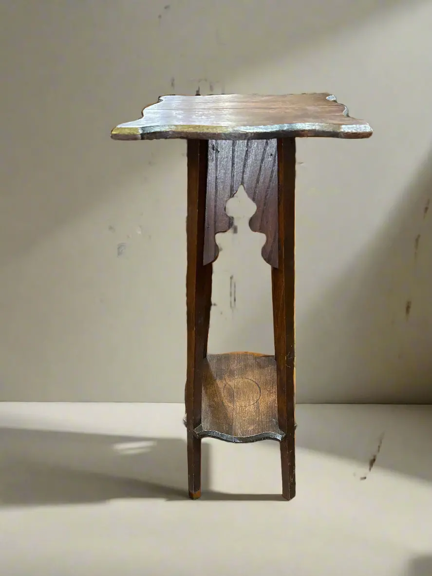 Arts And Crafts Plant Stand 1