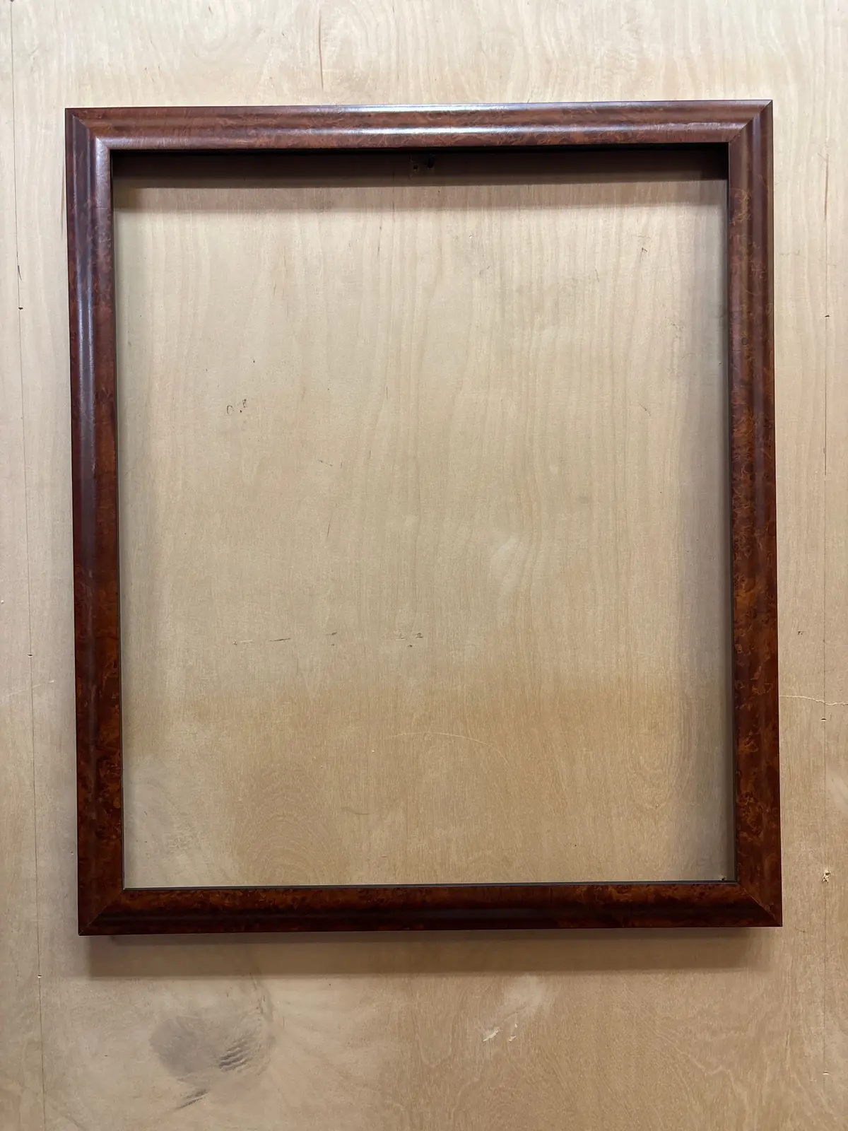 Small Thin Burled Frame 1