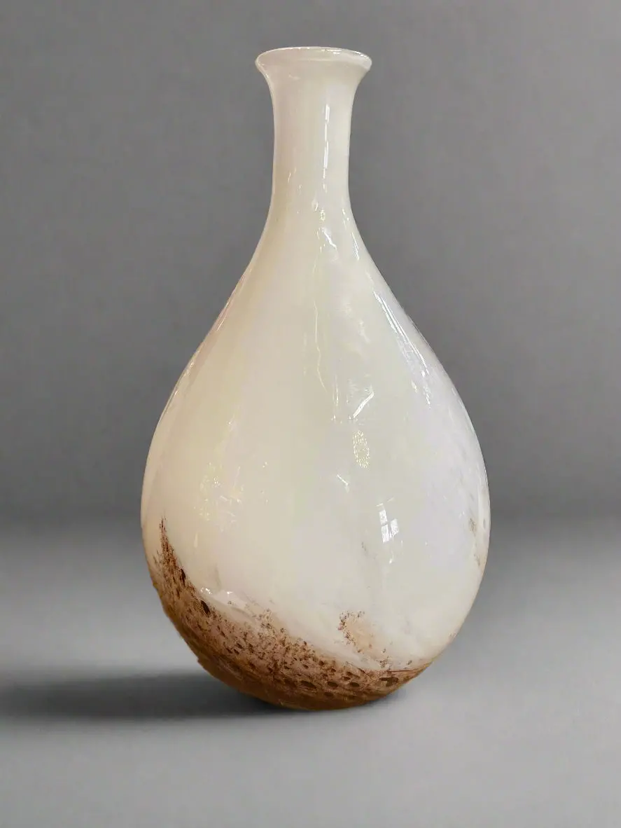 Small White And Brown Vase 1