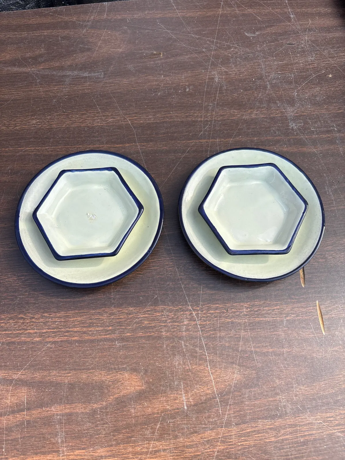Set Of 4 Terracotta Blue And White Glazed Dishes 1