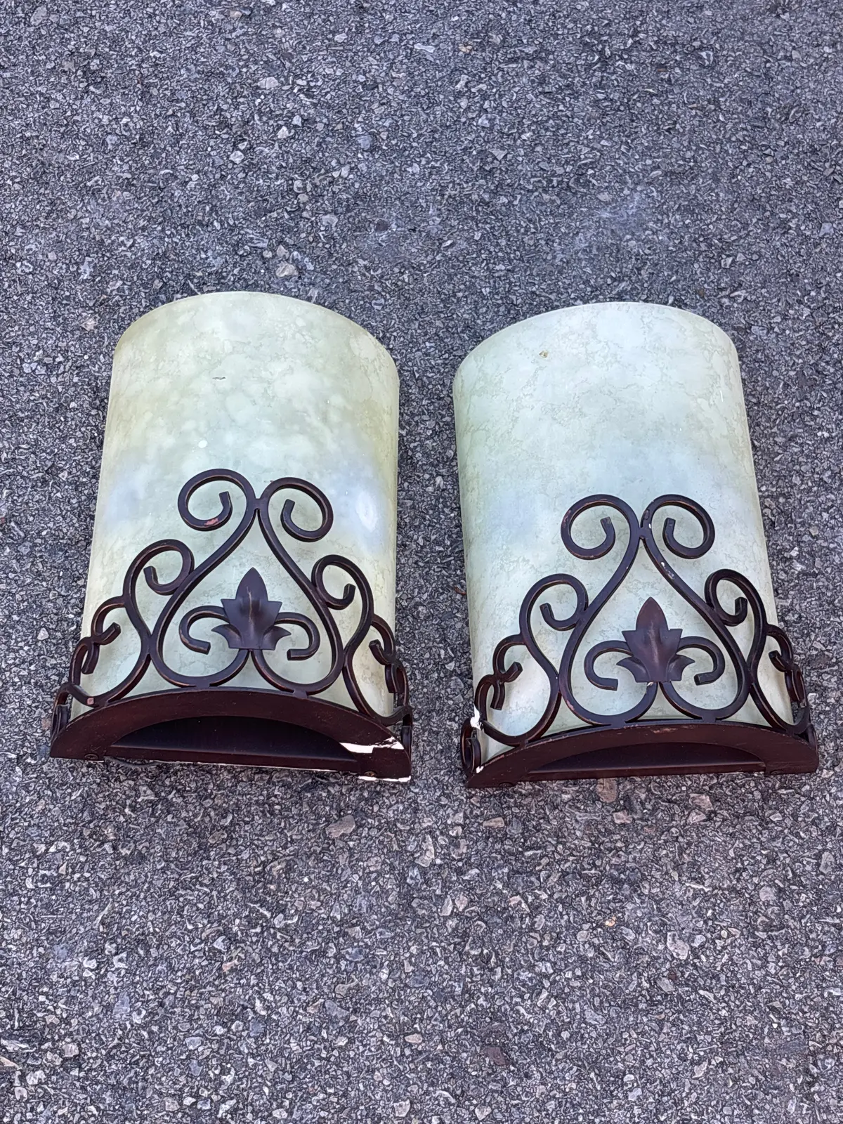Pair Of Curved Glass And Metal Wall Sconces 1