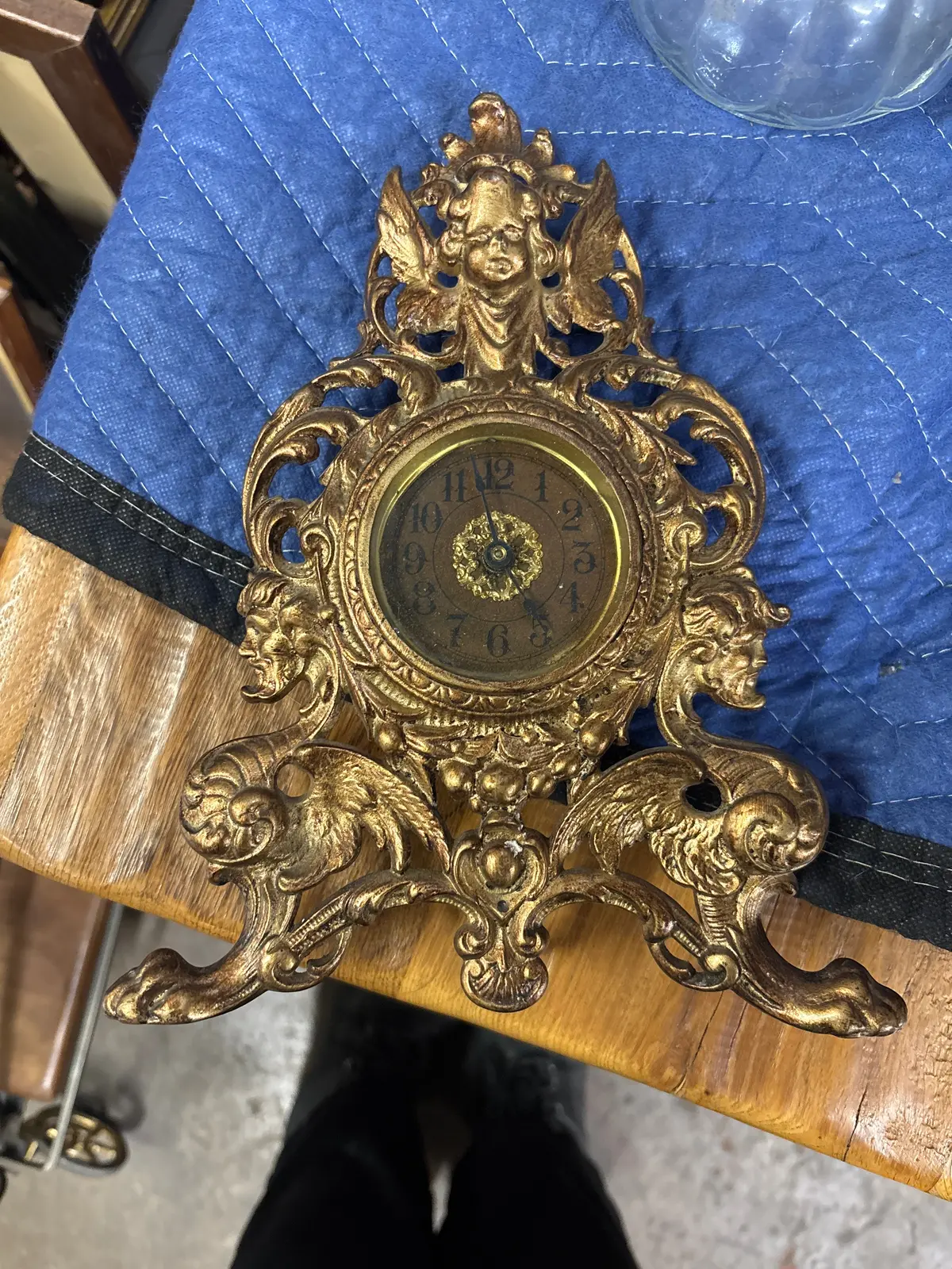 Small Victorian Cast Iron Clock 1