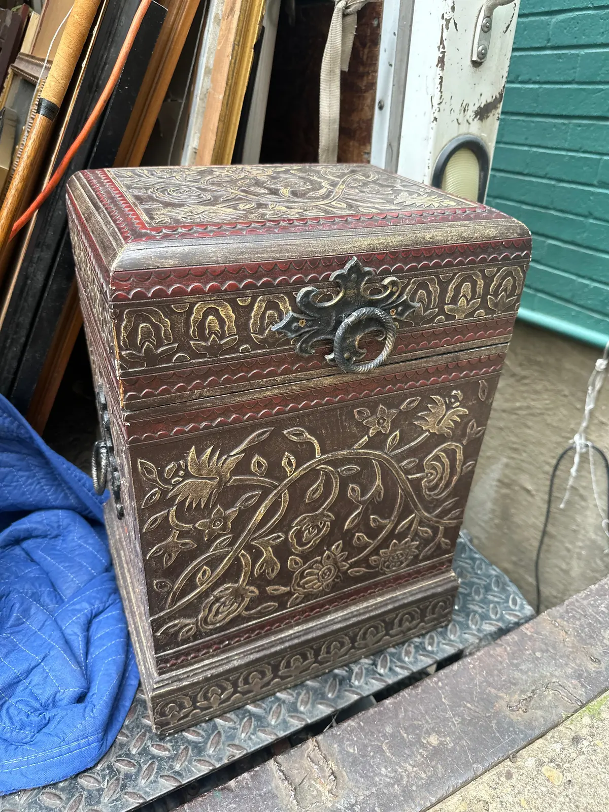 Tall Covered Box-As Found 1
