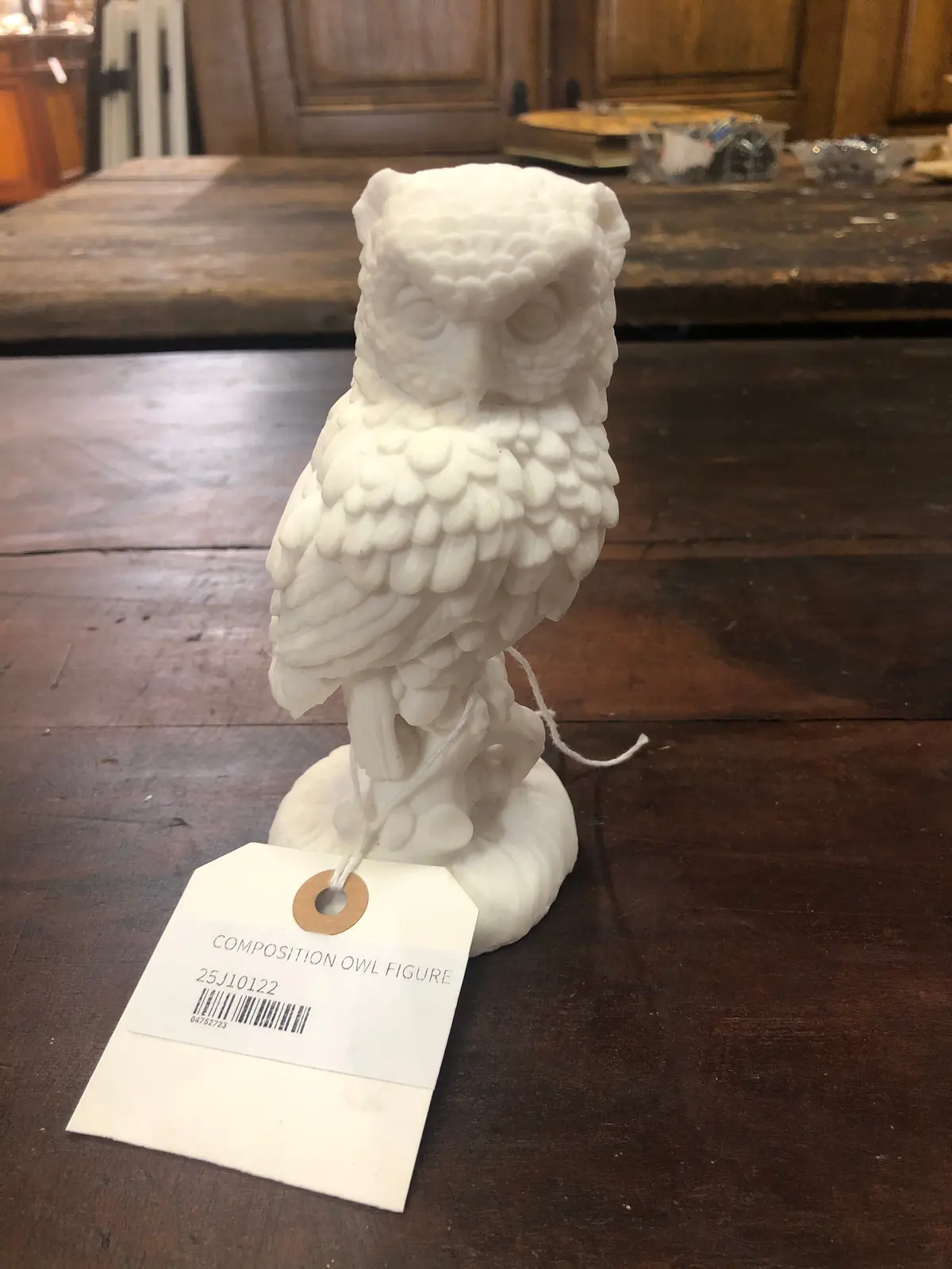 Composition Owl Figure 1