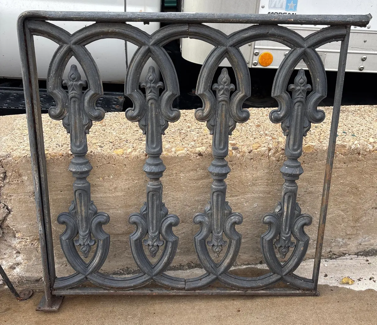 Small Cast Iron Railing 1
