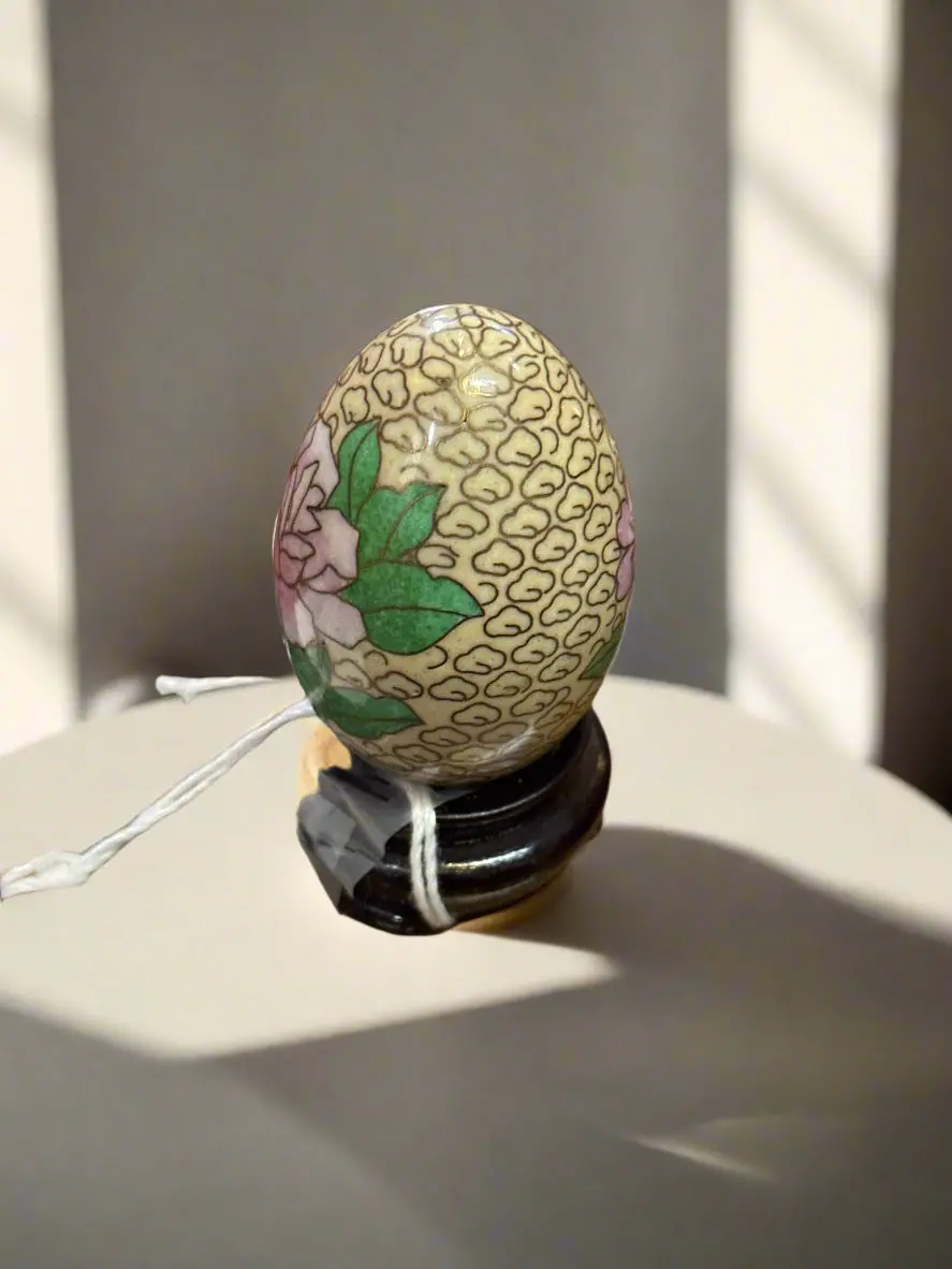 Small Cloissoine Egg On Stand 1