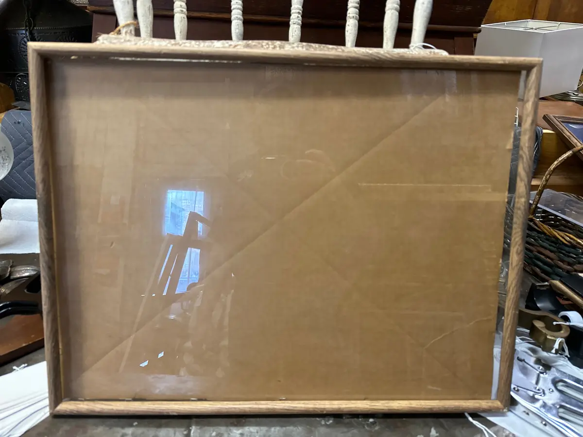Thin Oak Frame With Glass 1