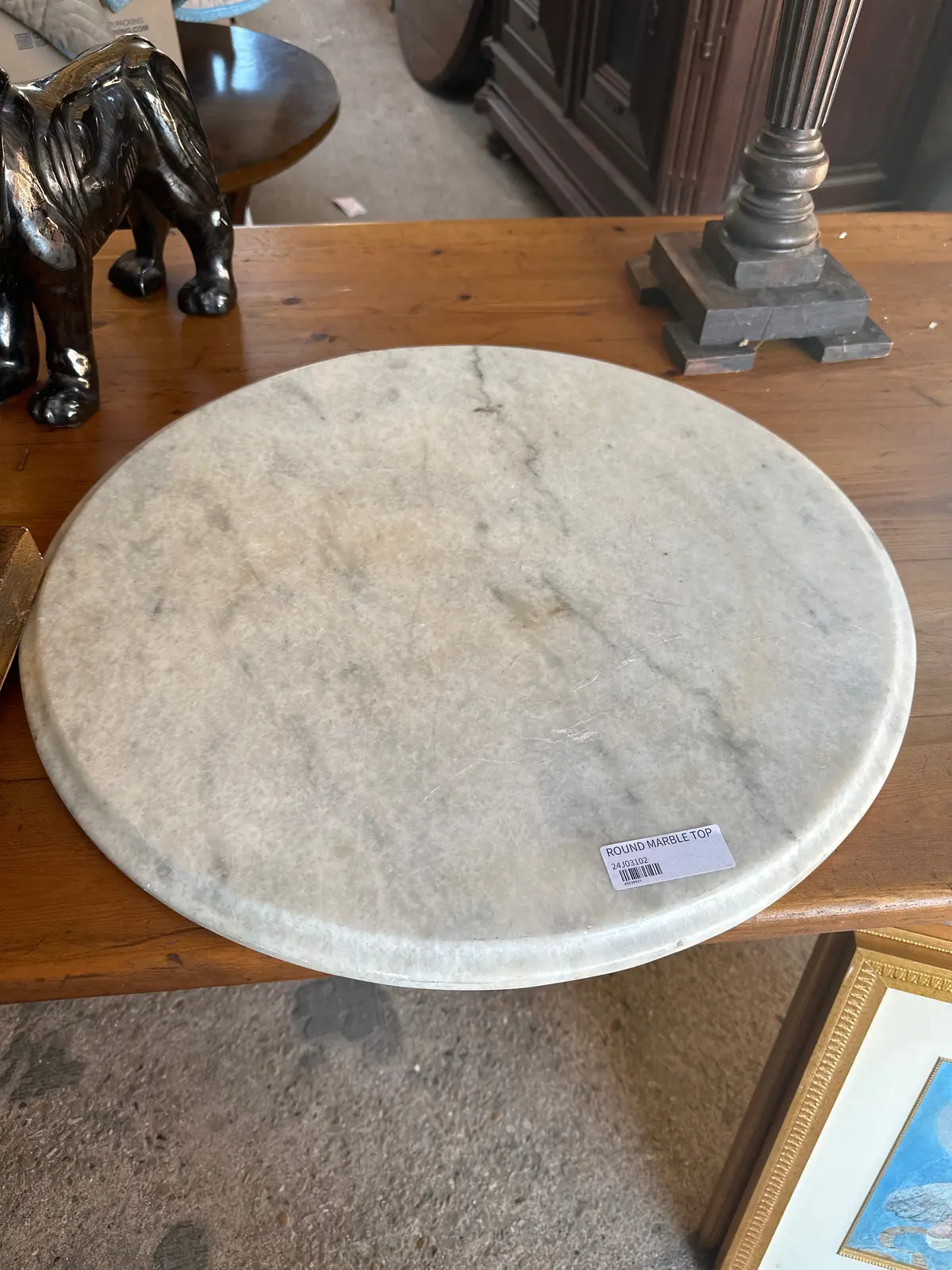 24" Round Marble Top 1