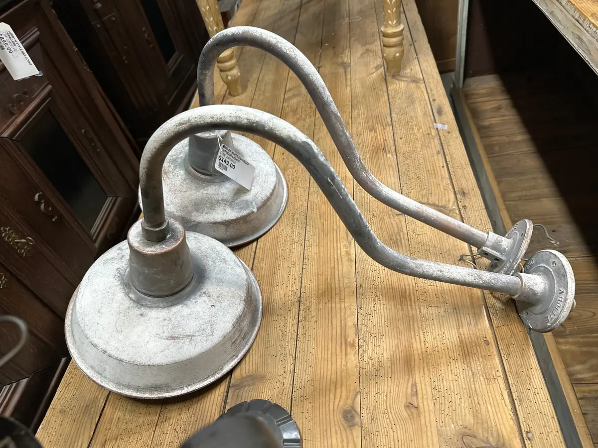 White Enameled  Outdoor Lights 1