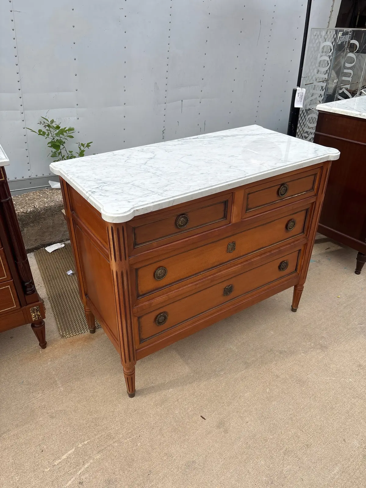 Louis Xvi White Marble Top 4 Drawer Mahogany Chest With Ring Pulls And Fluted Legs 1