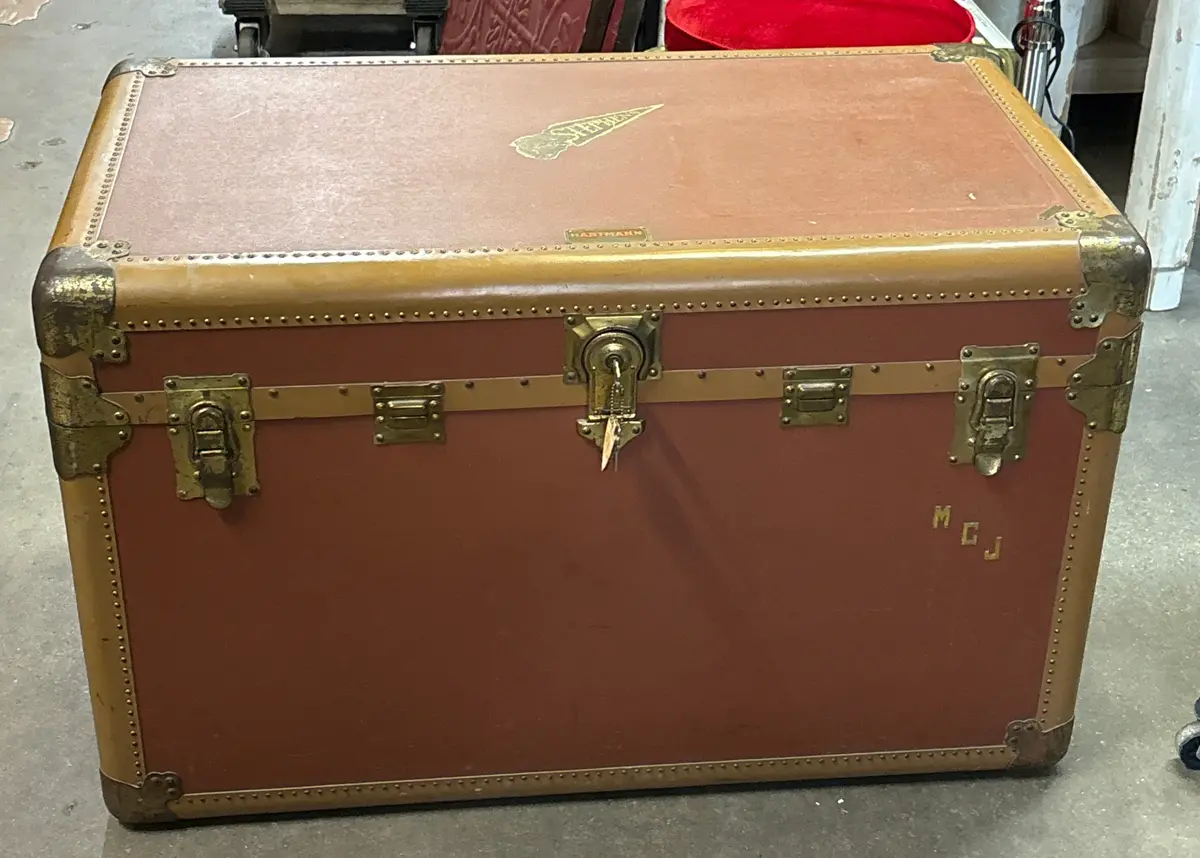 Streamer Trunk By Hartman Circa 1940'S 1