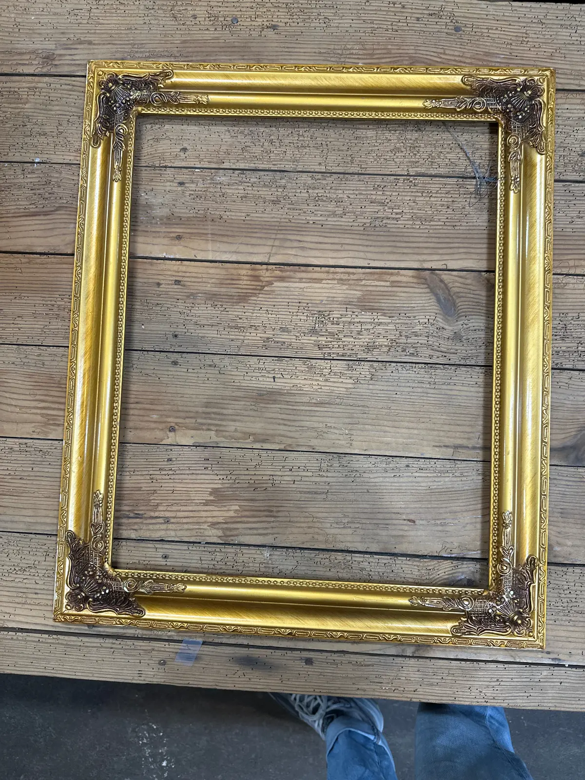 Small Ornate Gold Frame 1