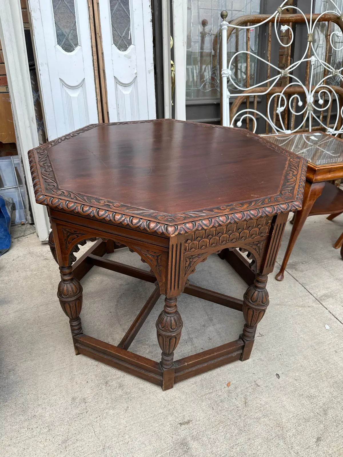 Octagon Oversize Center Table 1