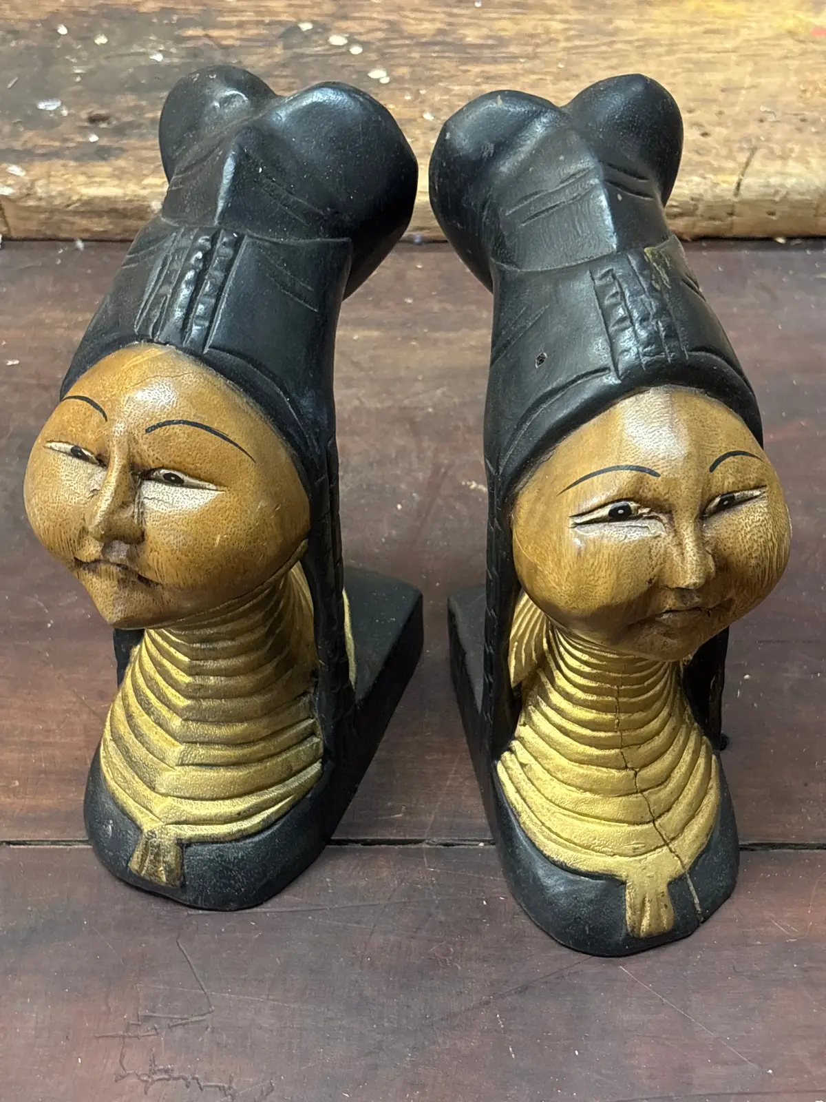 Pair Of Long Neck African Carved Lady Busts 1