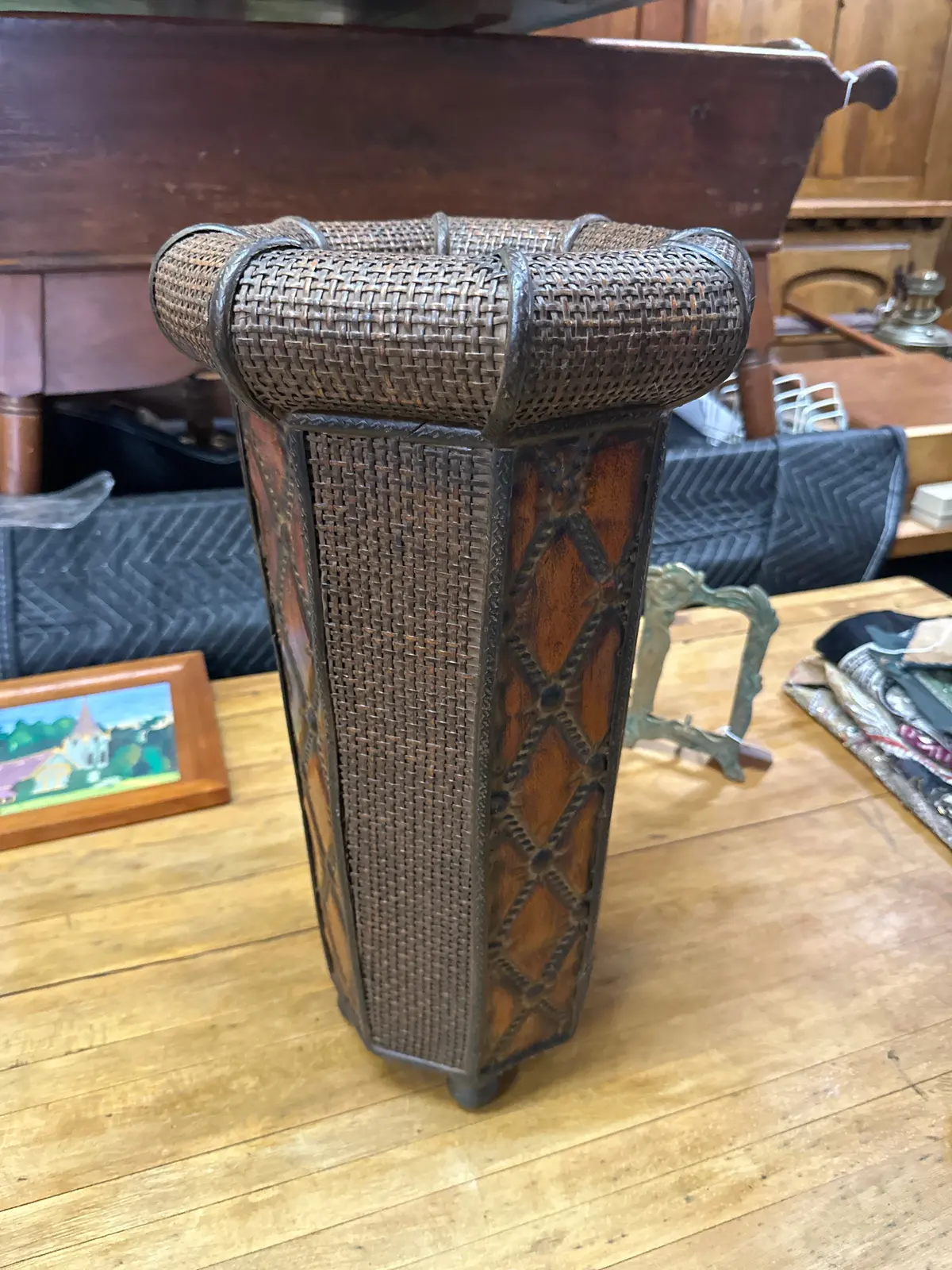 Wicker And Metal Umbrella Stand 1