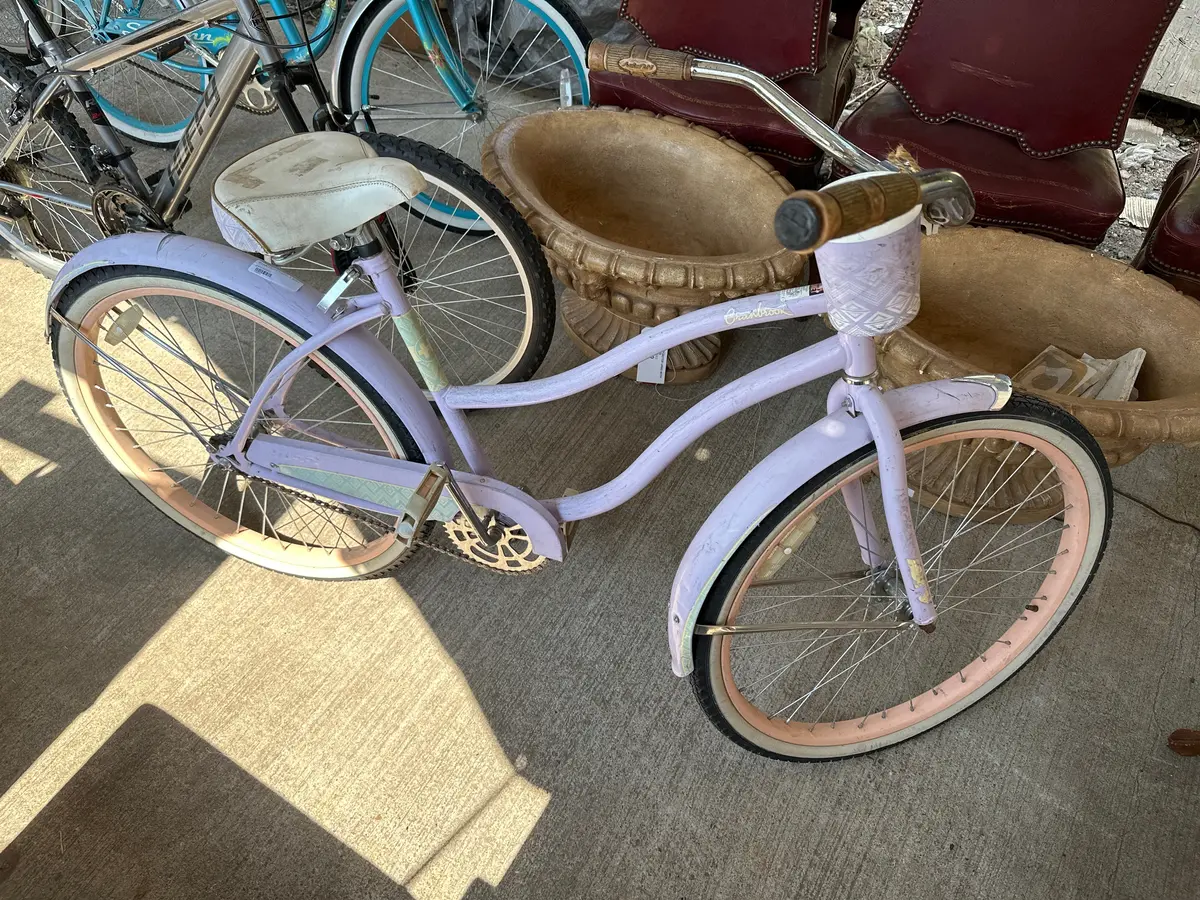 Pink Huffy Girls Bike 1