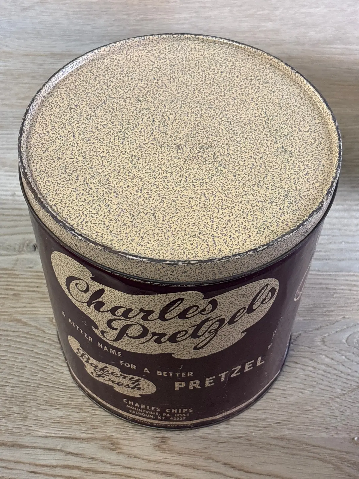 Charles Chups Pretzel Tin 1