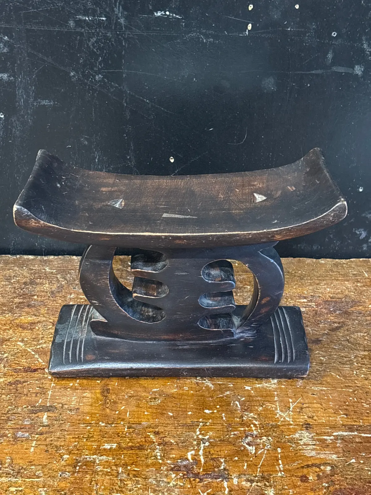 Brown African Head Rest 1