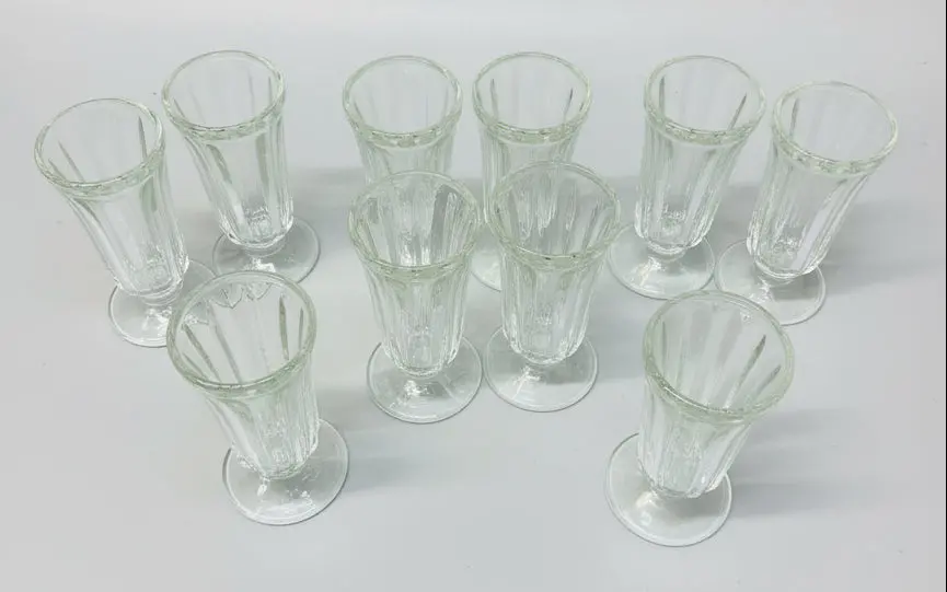 Set Of 10 Depression Glasses 1