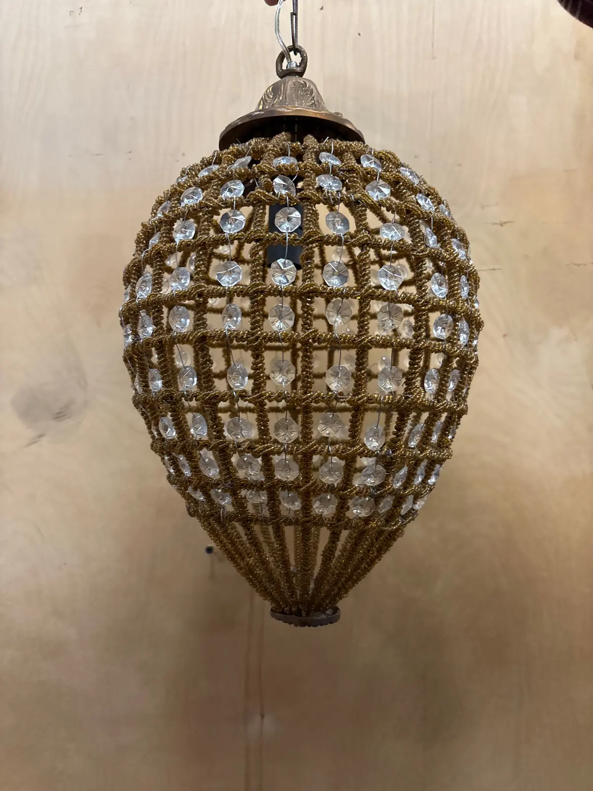 Crystal Bead Pendant Light 1