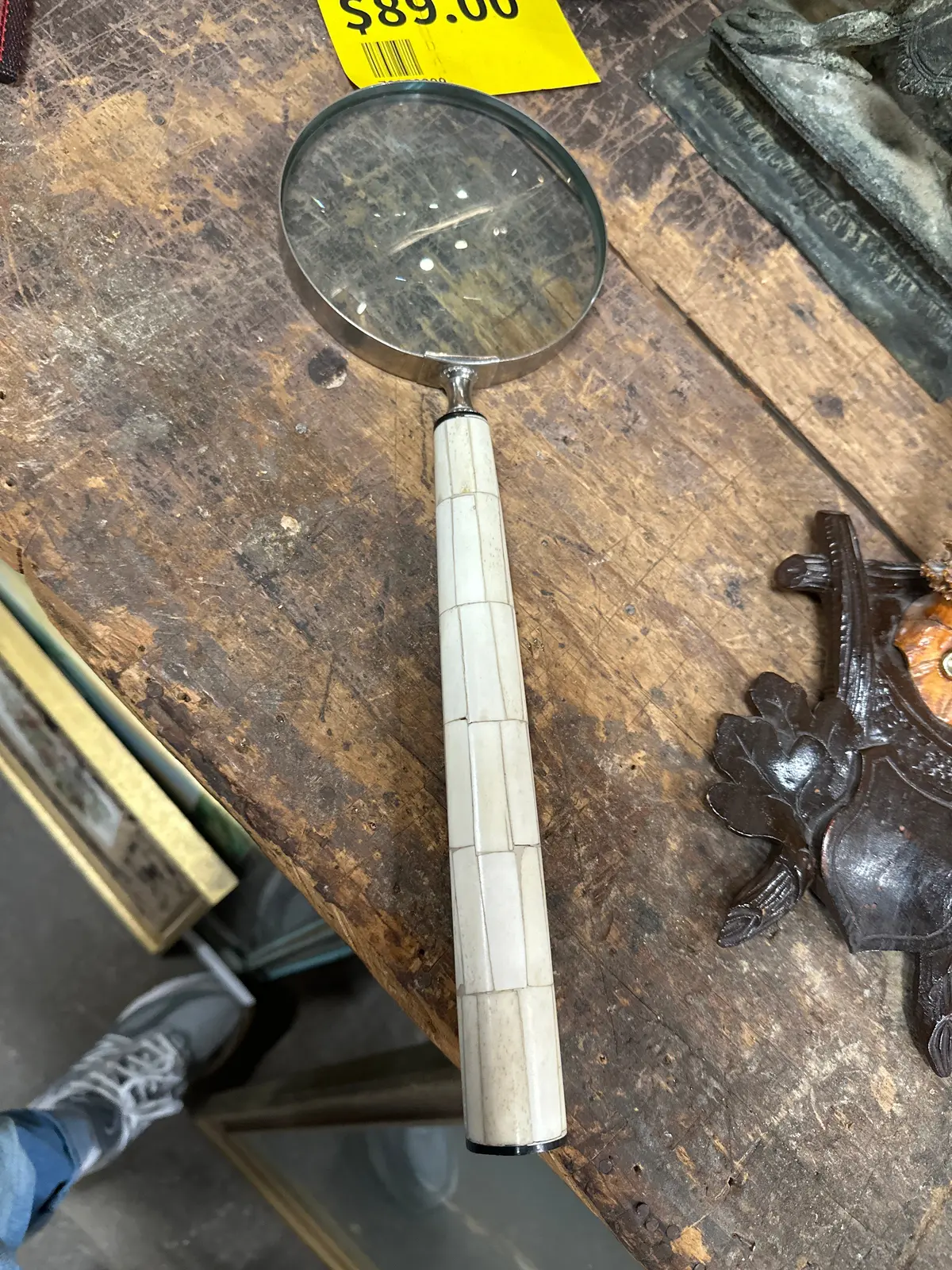 Bone Handle Magnifying Glass 1