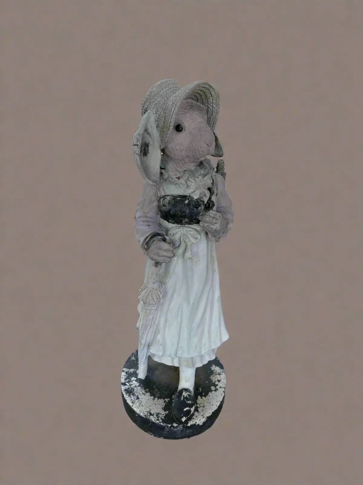 Resin Rabbit Statue 1