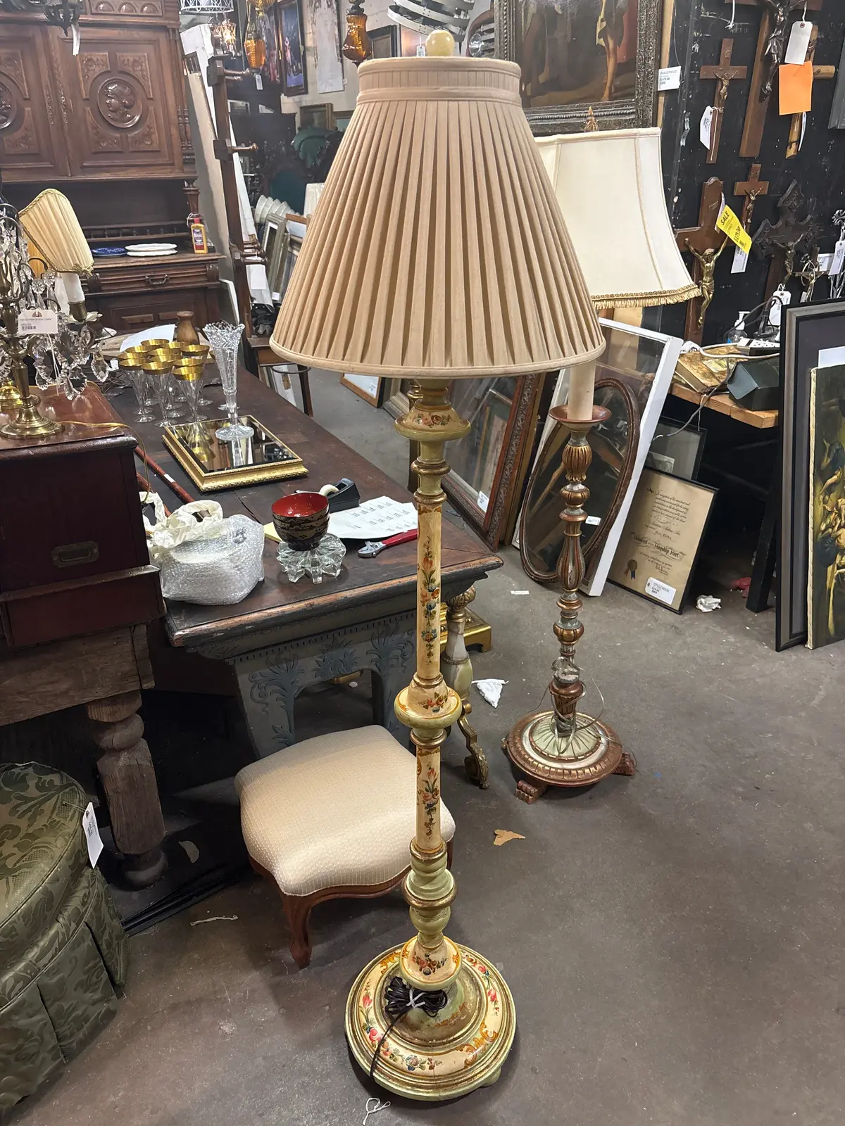 Painted Green And Yellow Italian Floral Floor Lamp 1