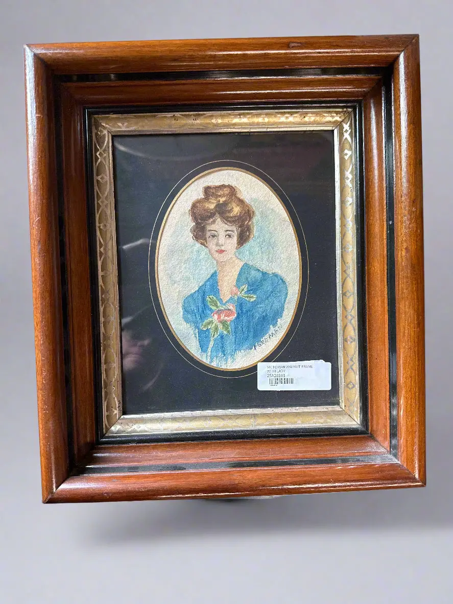 Victorian Walnut Frame With Lady 1