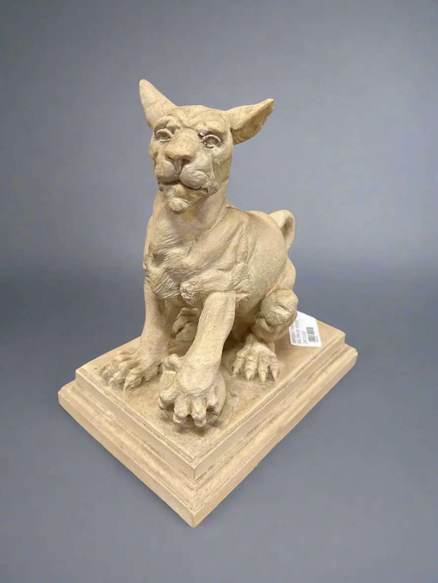 Small Resin Lion Reproduction From Baltimore House 1