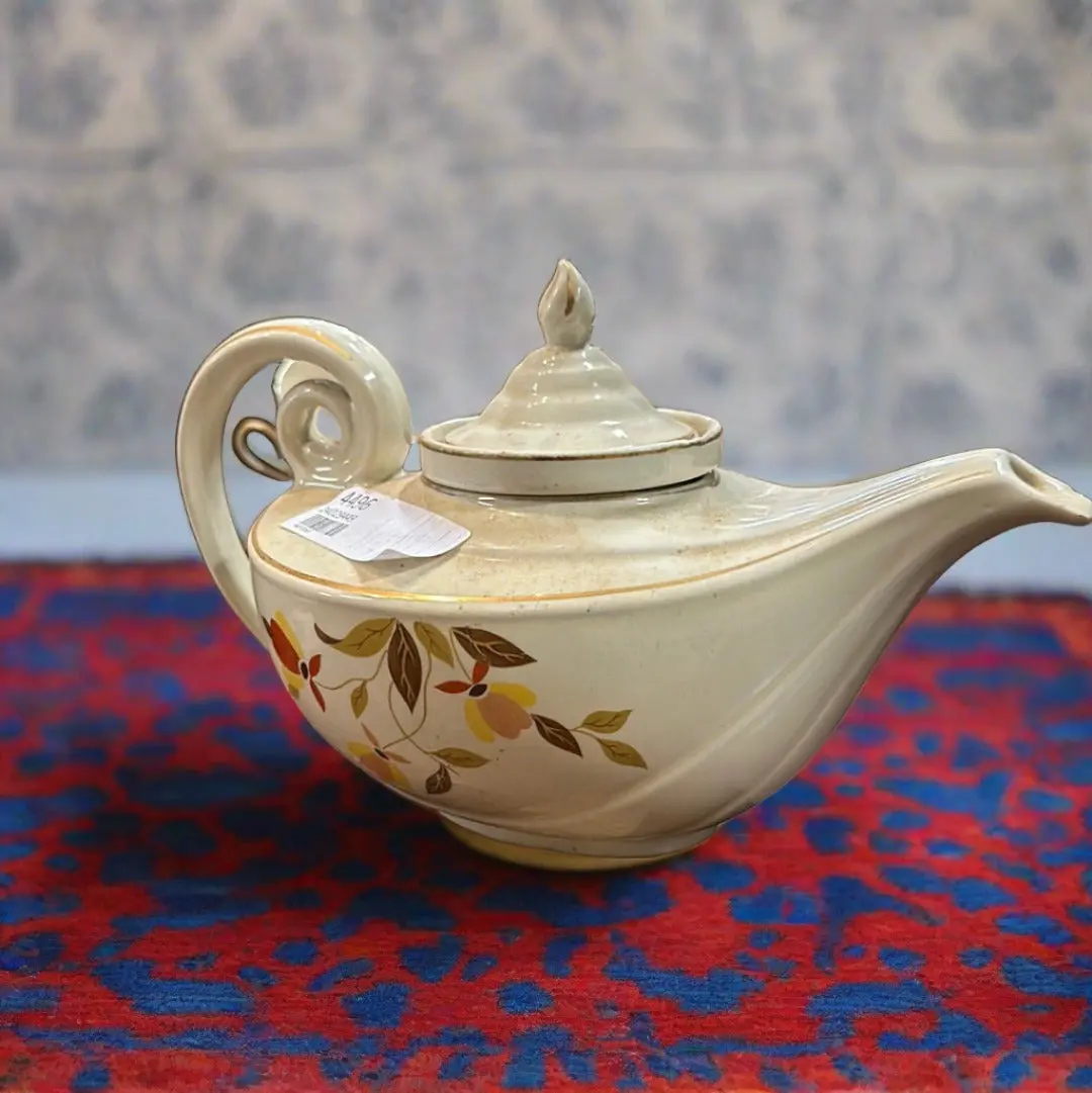 Jewel T Aladin's Lamp Teapot 1
