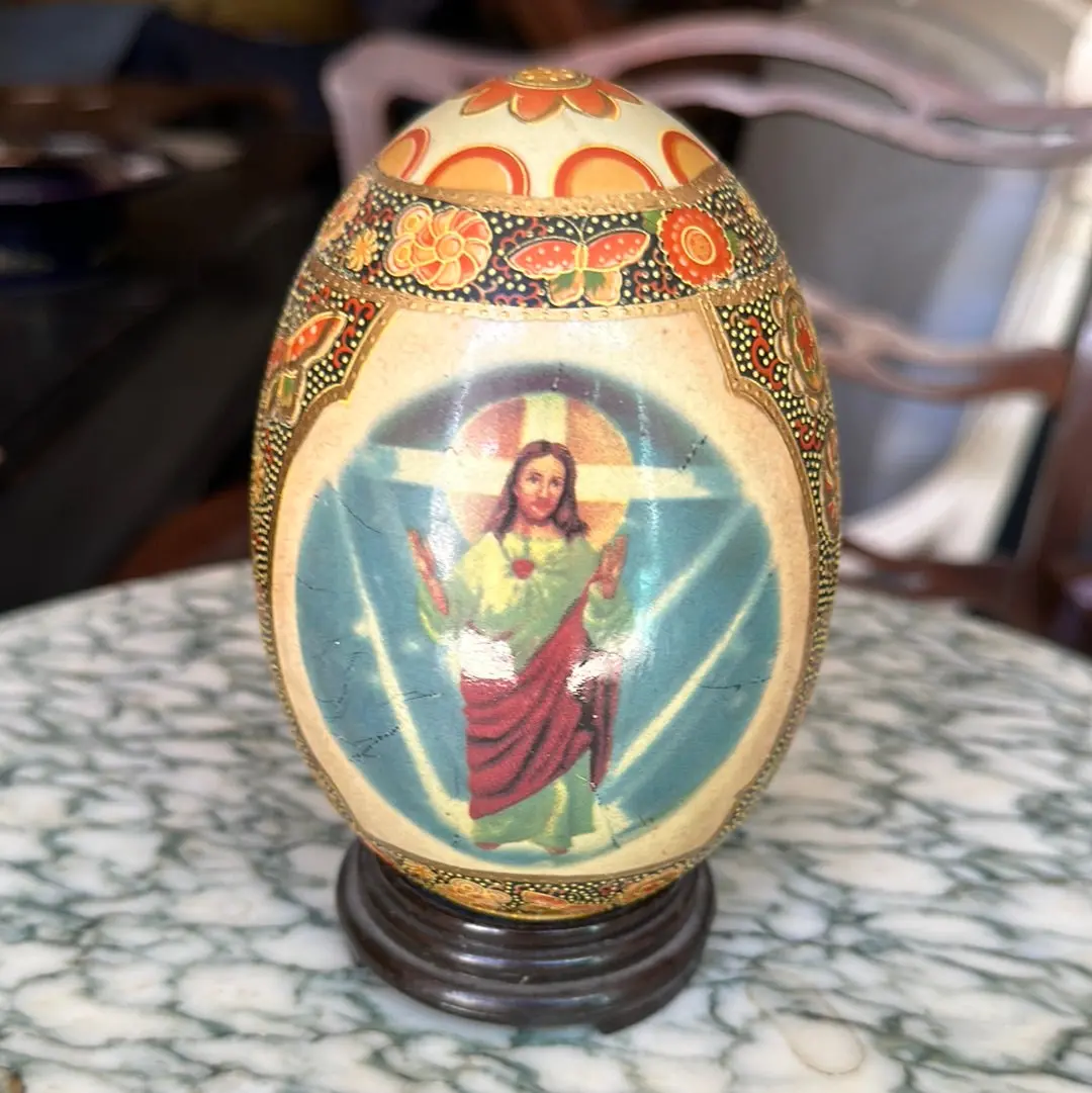 Satsuma Jesus Egg On Stand 1