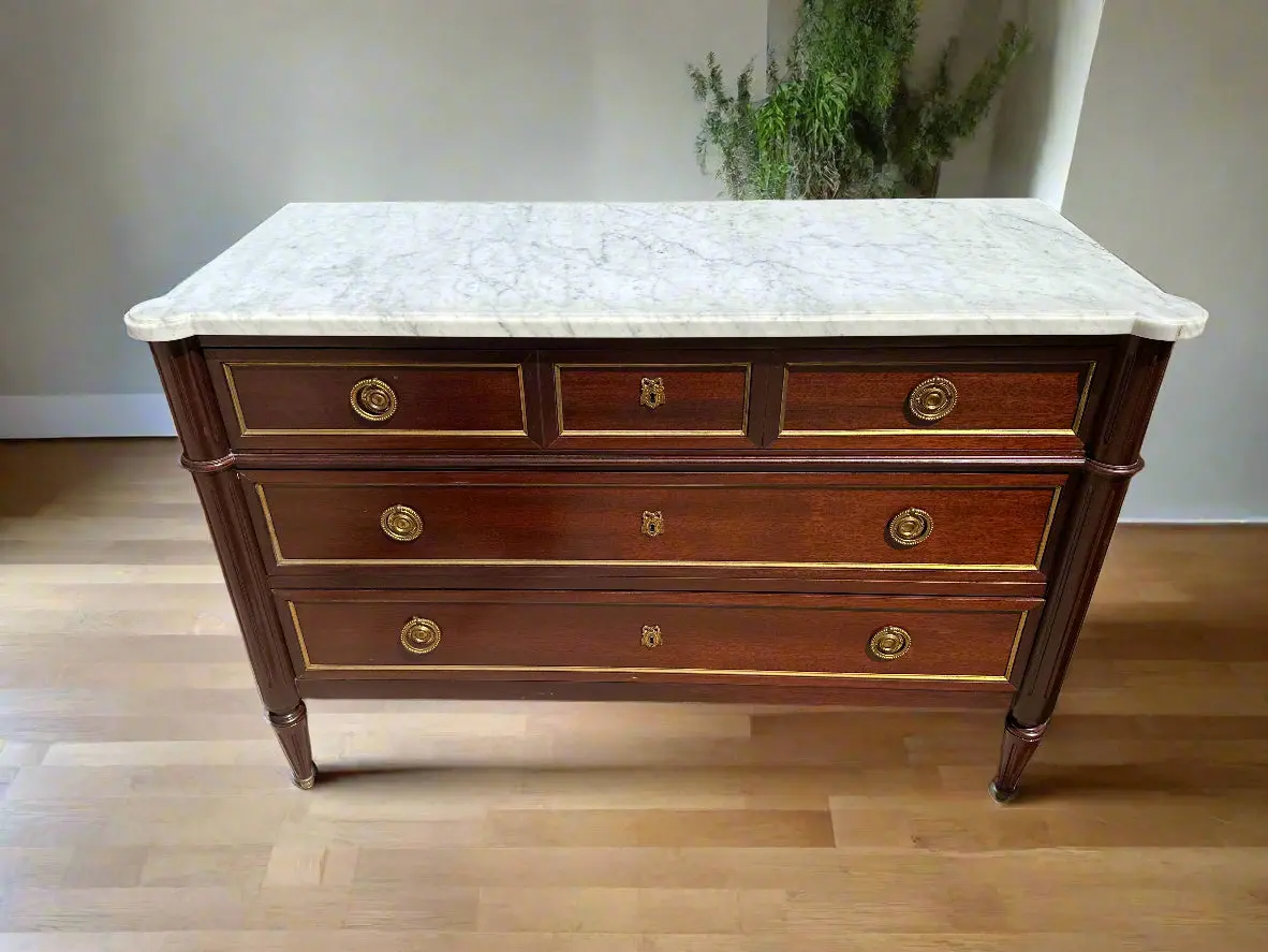 Louis Xvi White Marble Top 3 Drawer Chest With Bronze Ormolu And Fluting Missing Sabot On Foot 1