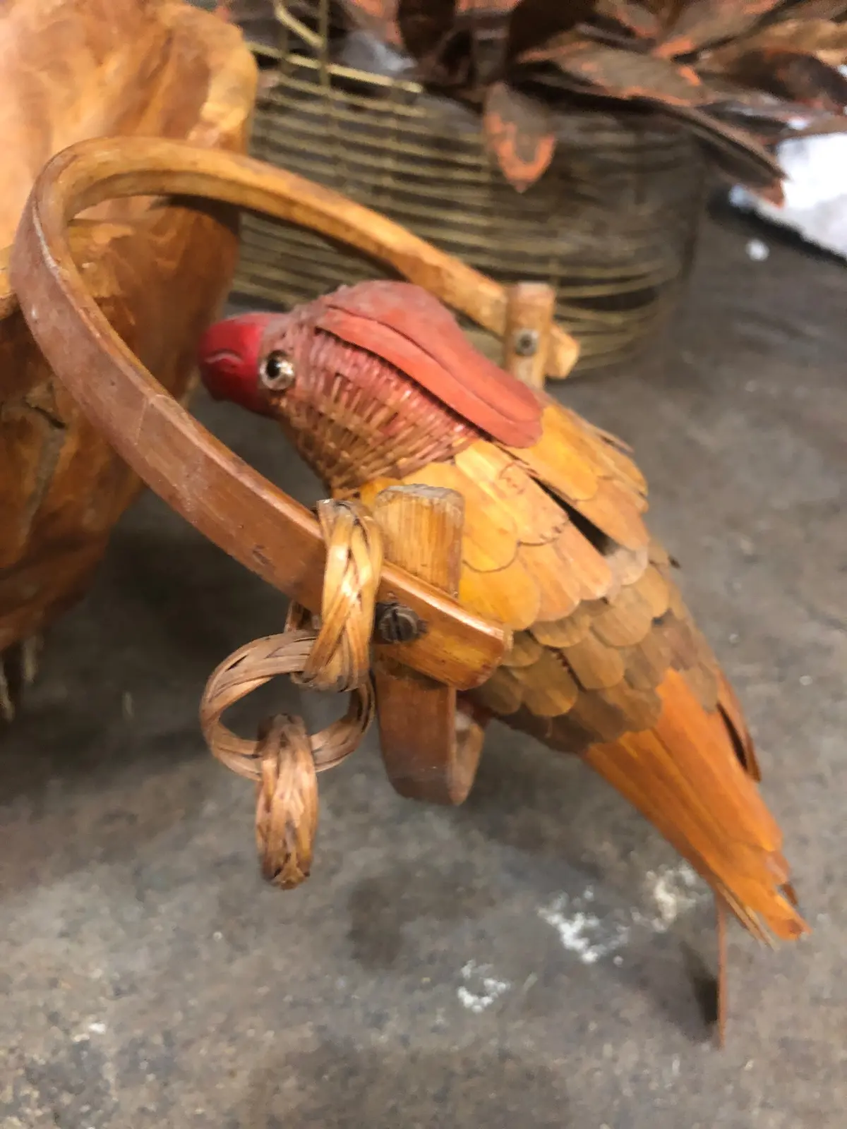 Woven Robin Wood Figure 1