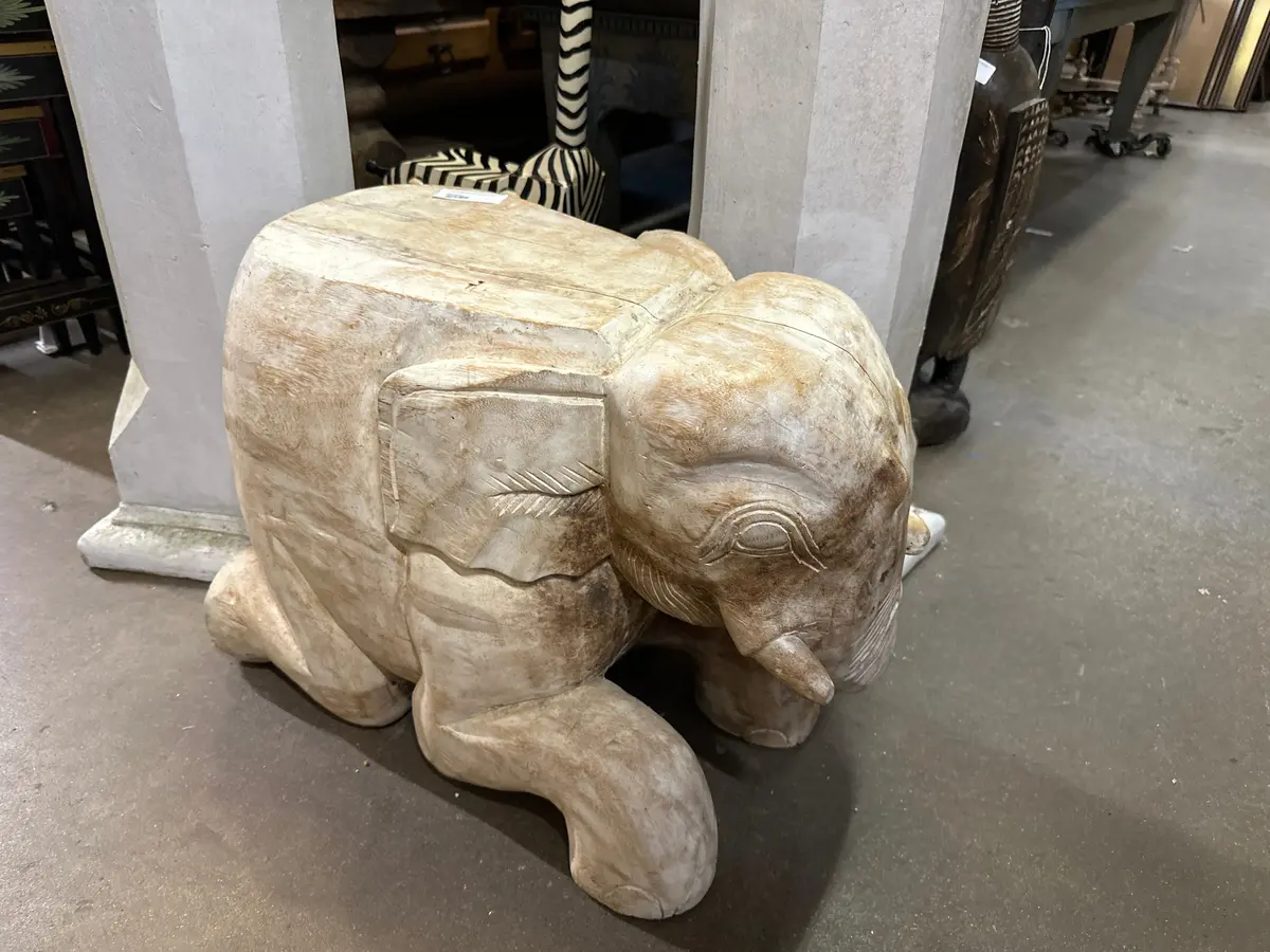 White Wood Elephant Table 1