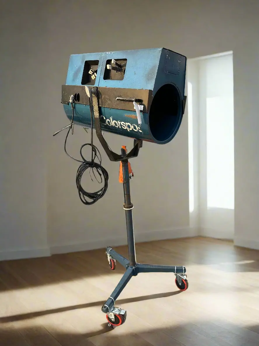 Huge Movie Set Light 1