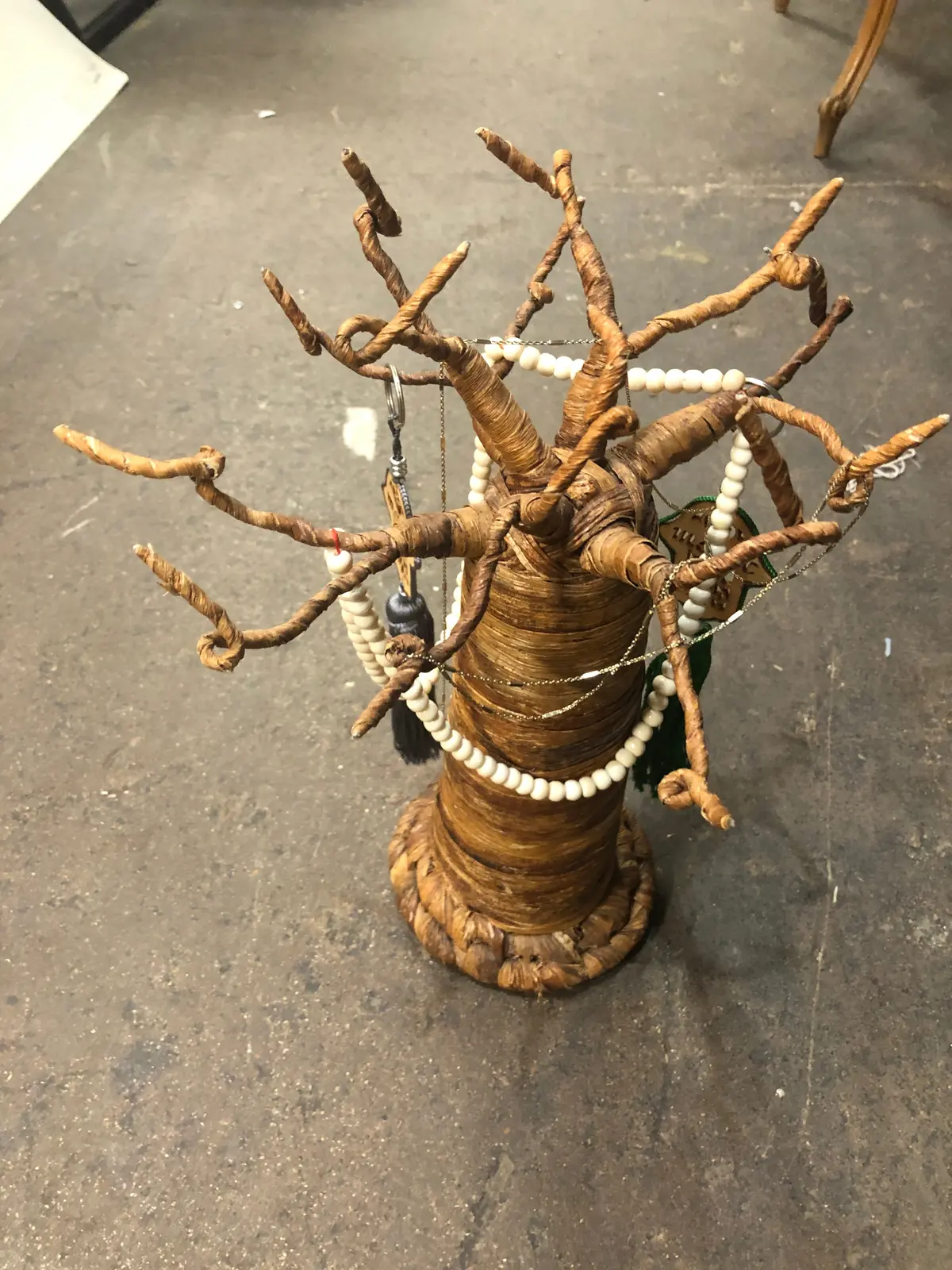 Woven Tan Jewelry Tree 1