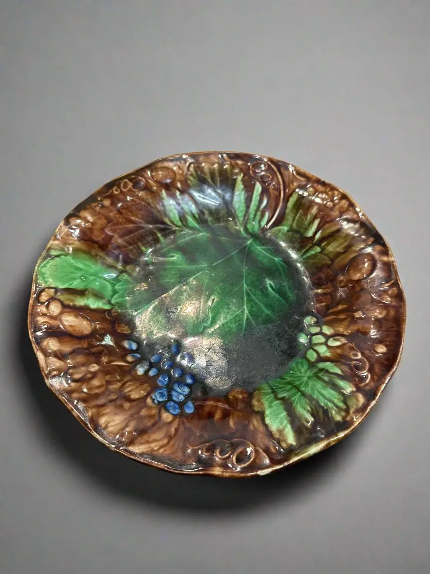Majolica Grape Plate Each 1