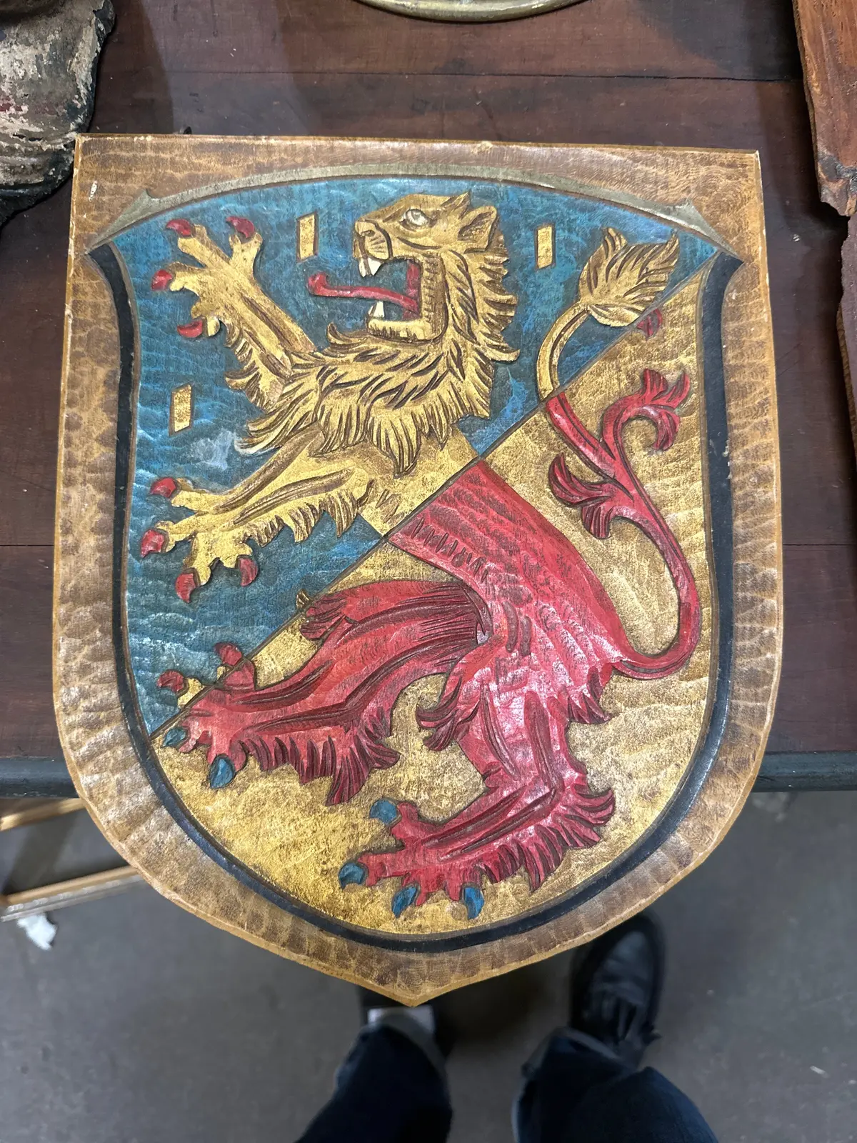 Polychrome Carved Wood Lion Crest 1
