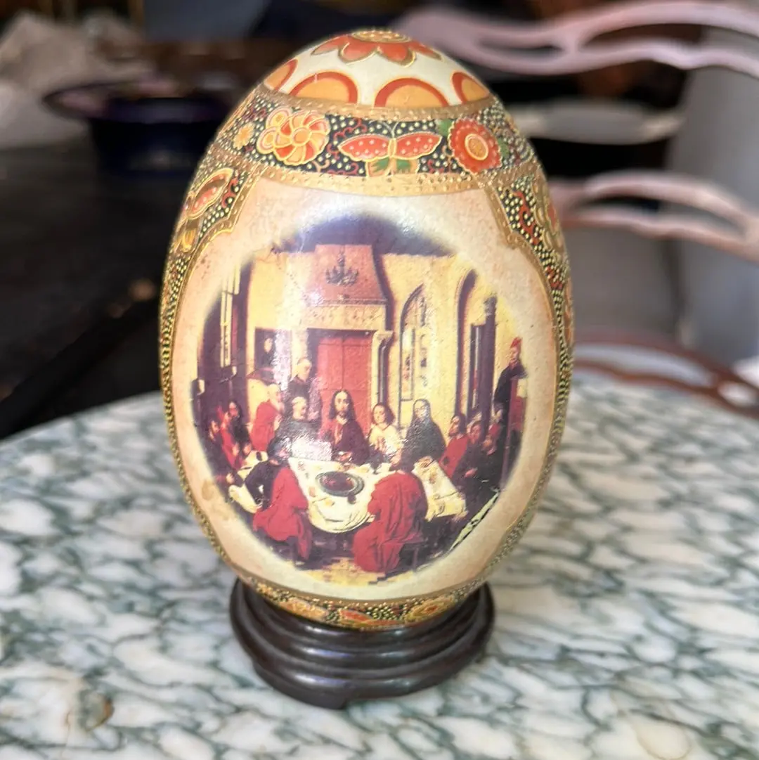 Satsuma Jesus Egg On Stand 1