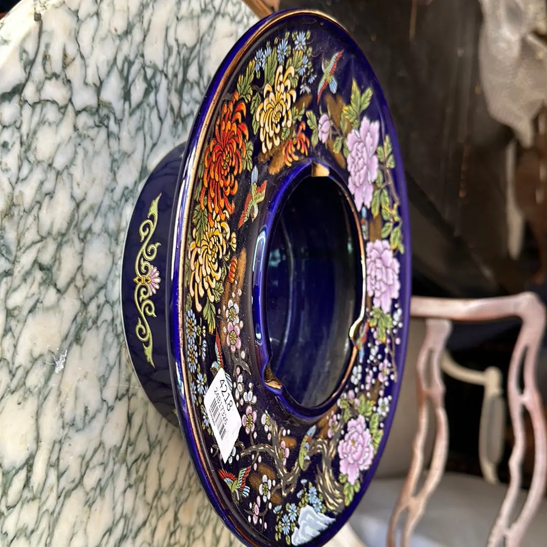 Large Japanese Black And Gold Floral Ashtray 1
