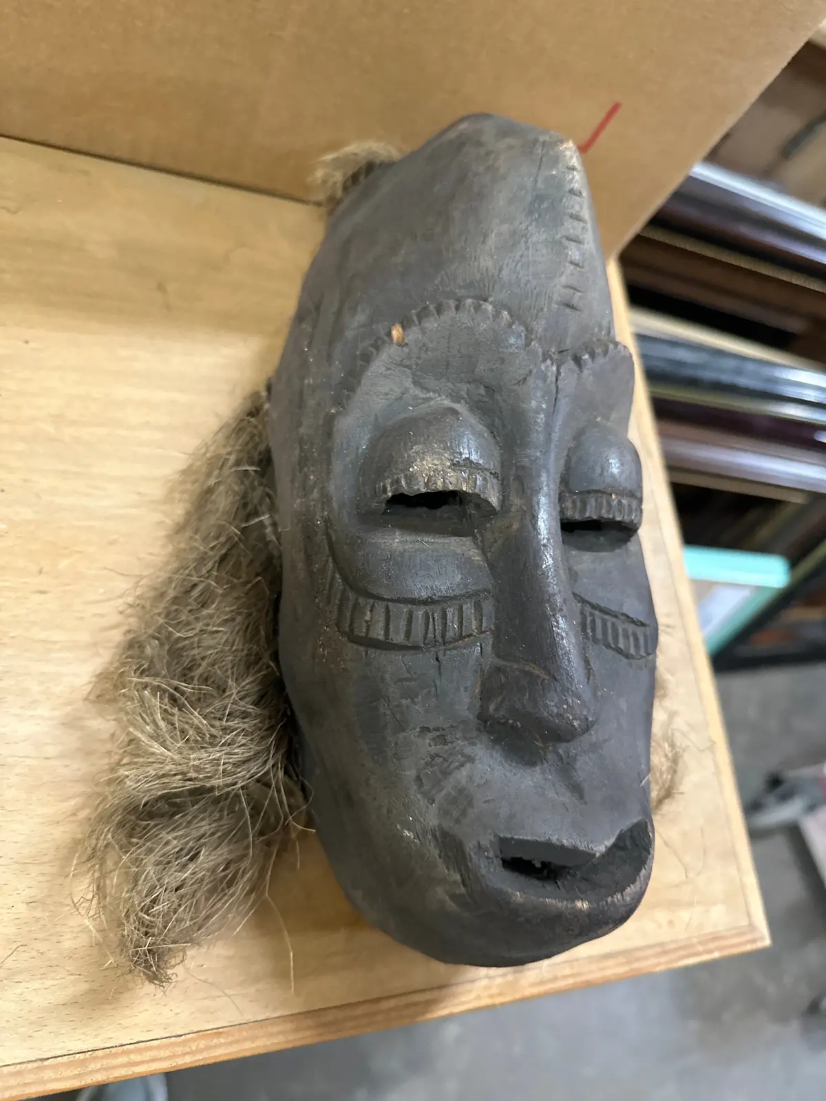 Medium African Mask 1