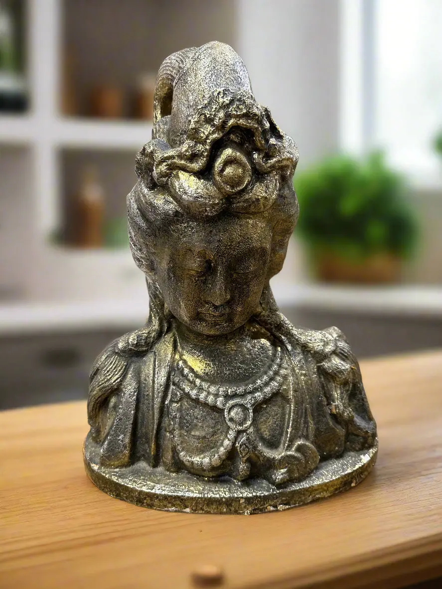 Silver Foiled Bust 1